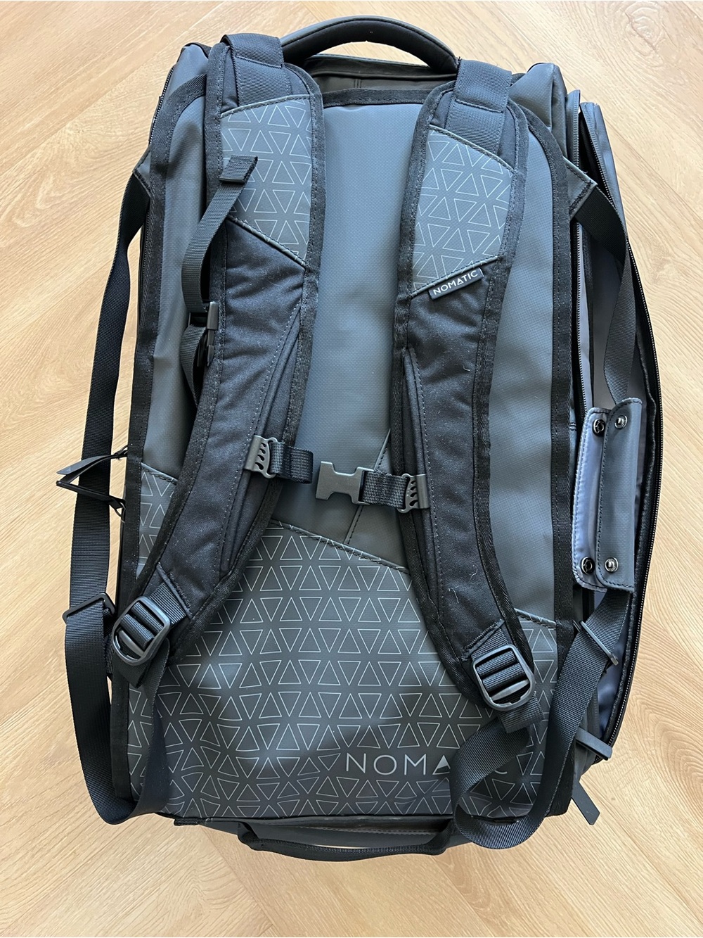 Nomatic 40L travel bag - NWOT